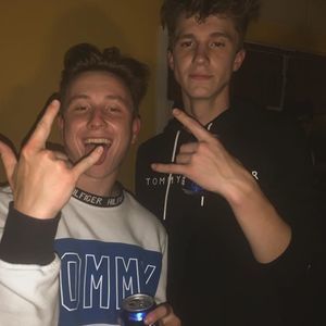 Meet your Posher, Chase